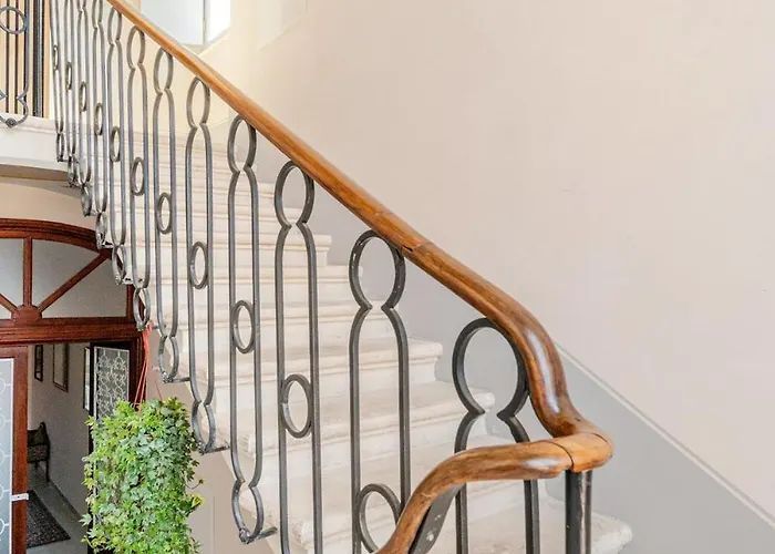 Palazzo Picalfieri D Epoca LʼAquila